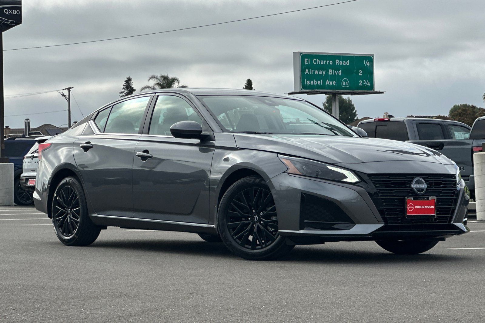 Gray (Gun Metallic) 2026 Nissan Altima Sedan Front-Wheel Drive Continuously Variable Transmission