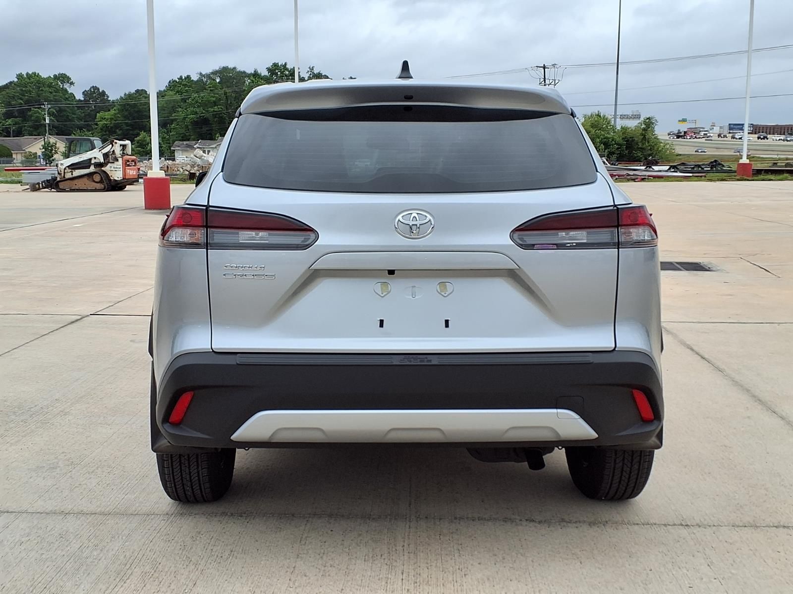 2026 Toyota Corolla Cross L - 6