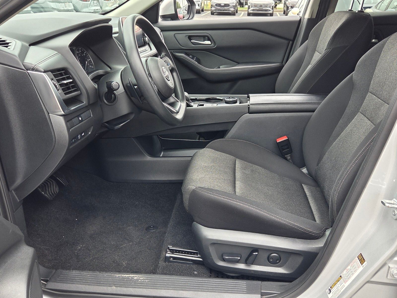 Used 2024 Silver Nissan SV image 5