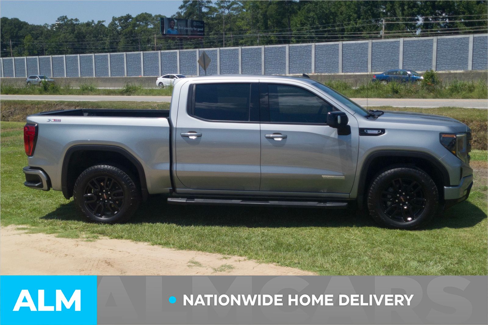Used 2025 Sterling Metallic GMC Elevation image 4