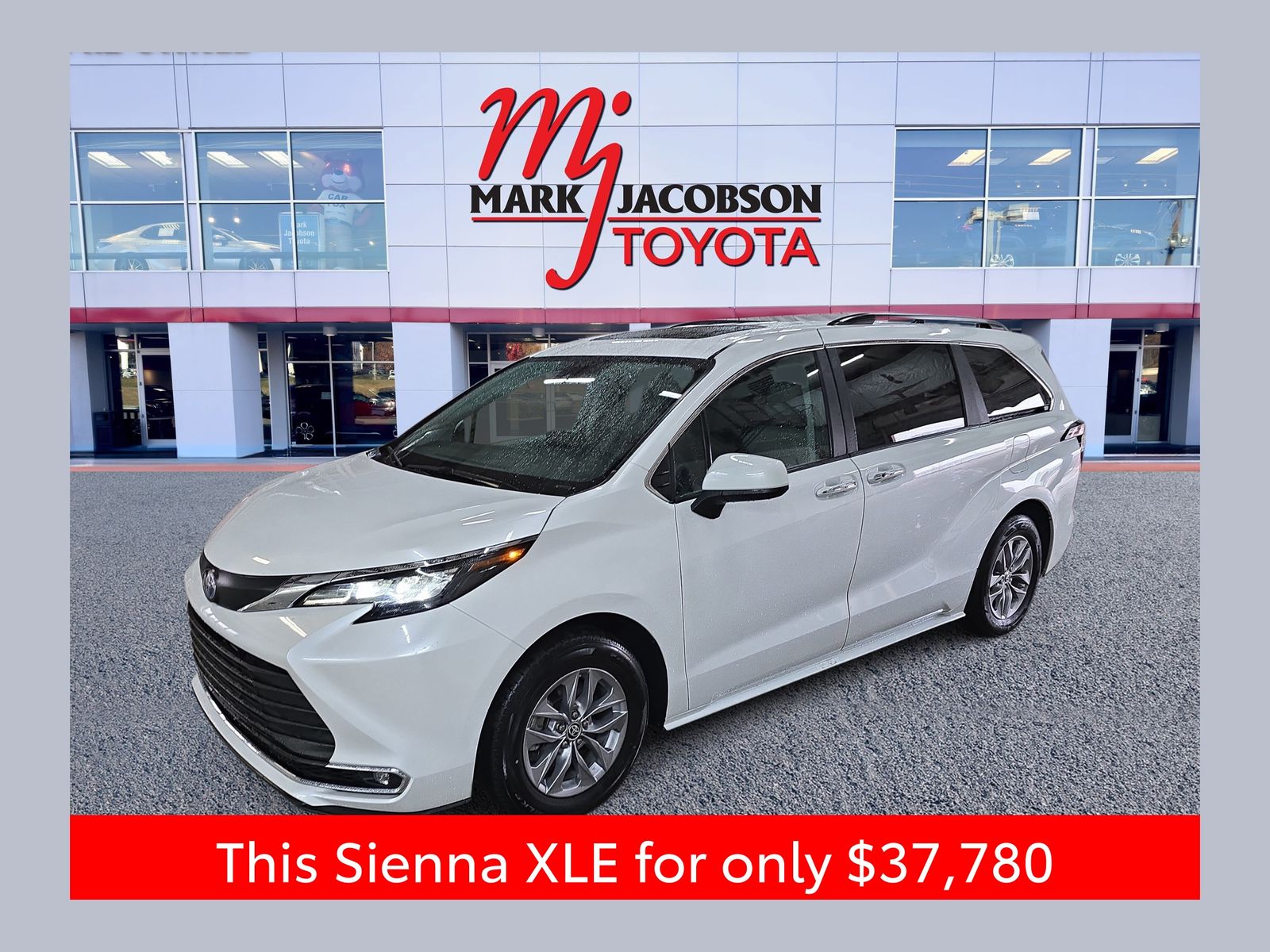 2024 Toyota Sienna XLE 7-Passenger FWD