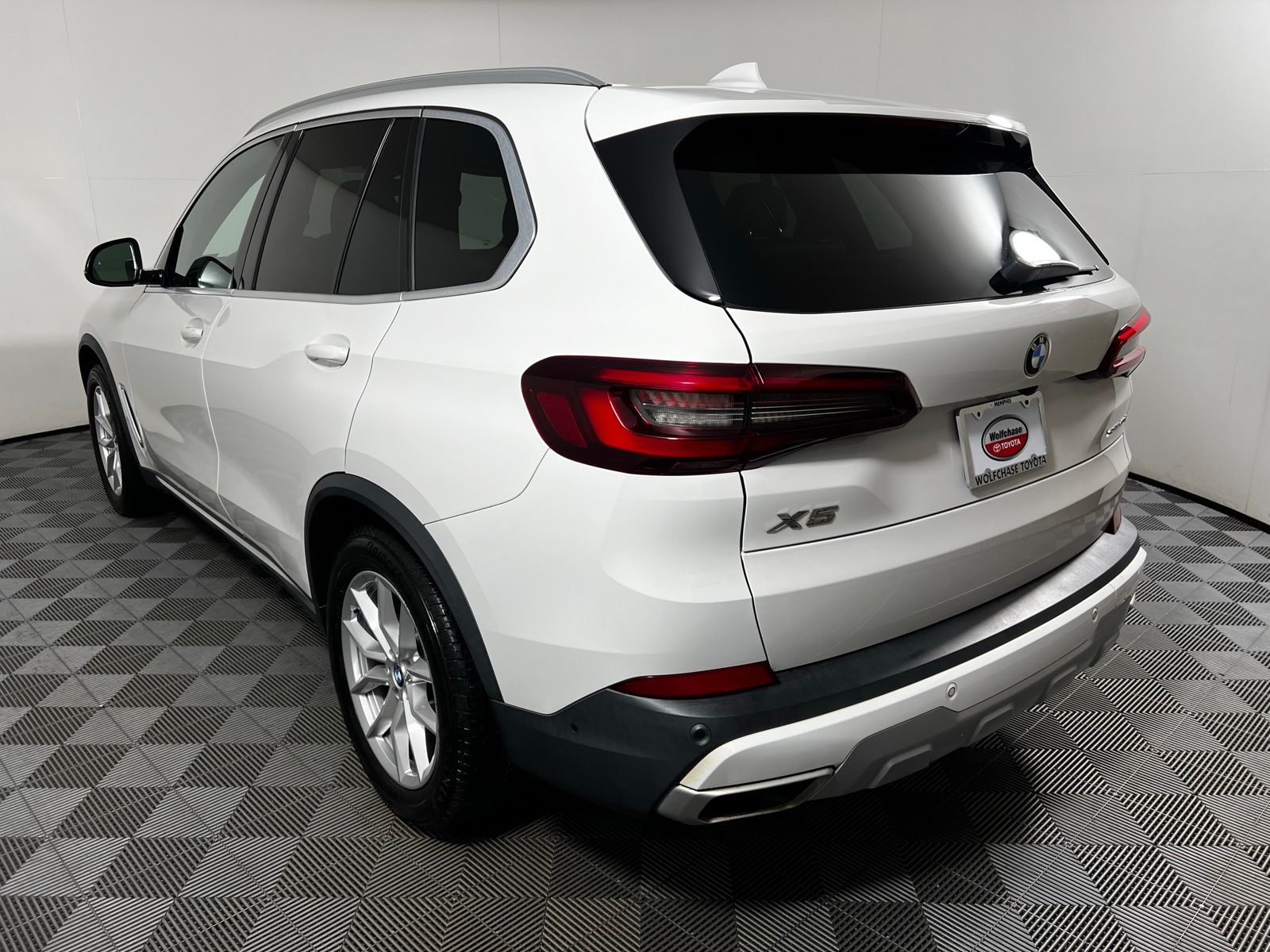 2020 BMW X5 sDrive40i 7