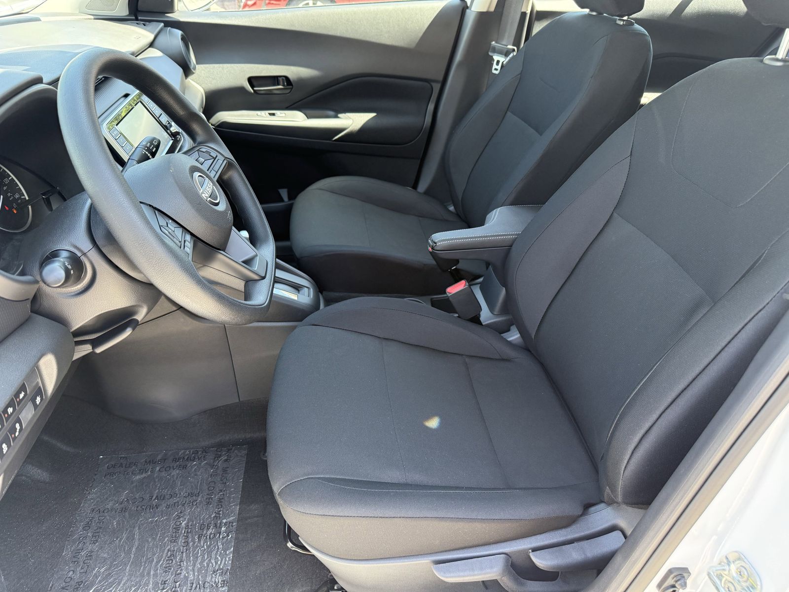 2025 Nissan Kicks Play S photo 18