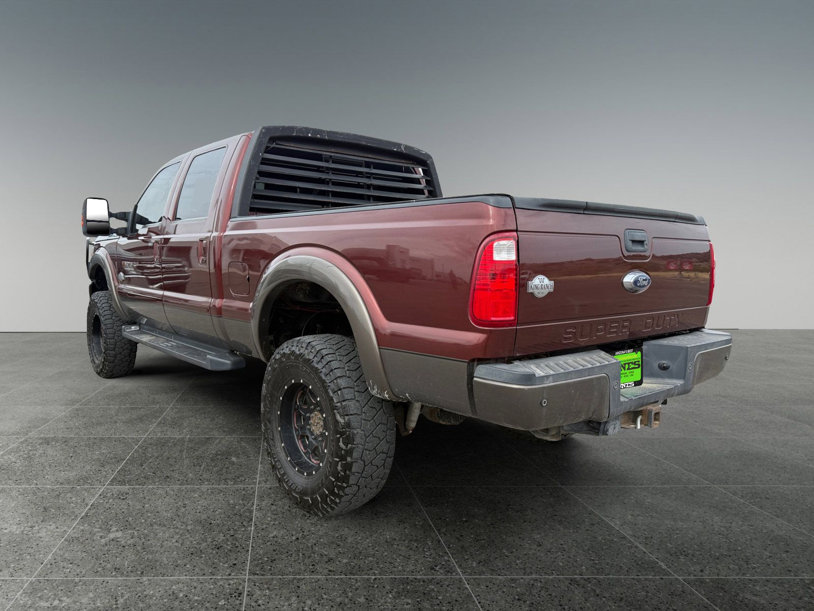View vehicle photo 4