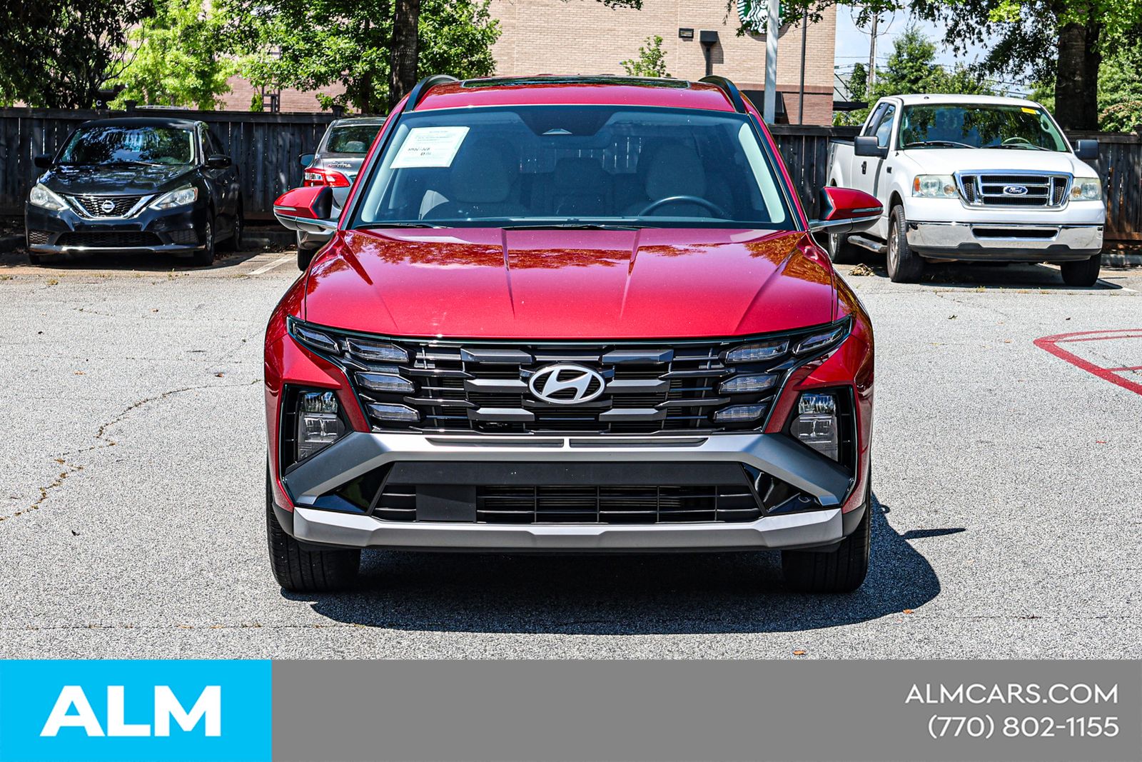 Used 2025 Red Hyundai SEL Convenience image 11