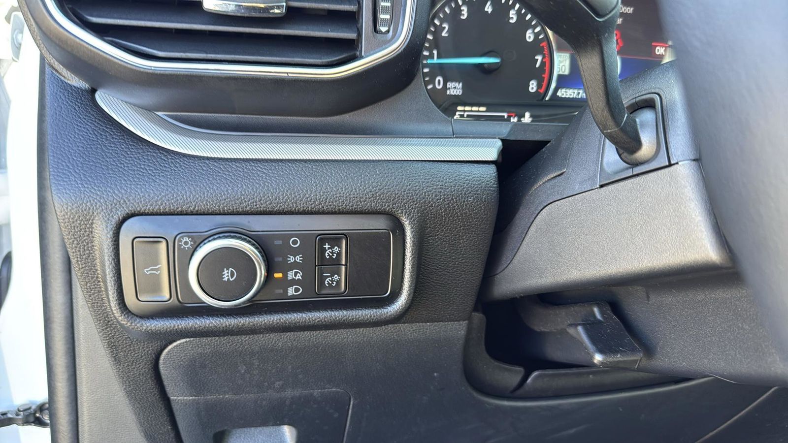 Used Car 2023 Ford Explorer  Xlt For Sale Under $30,000 In Austin, Texas