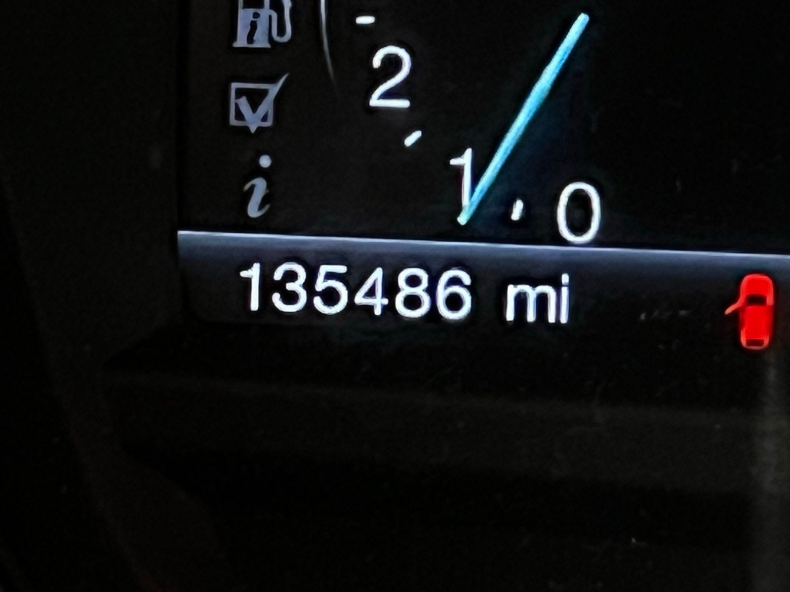 Thumbnail: 2012 Ford Explorer - 12