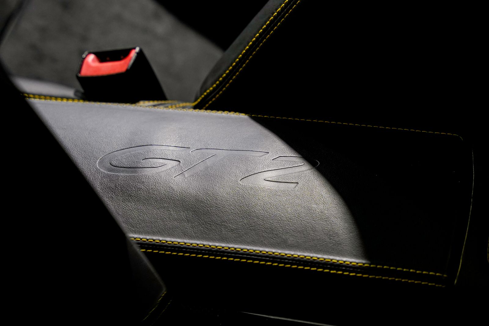 2008 Porsche 911 GT2 — photo 15