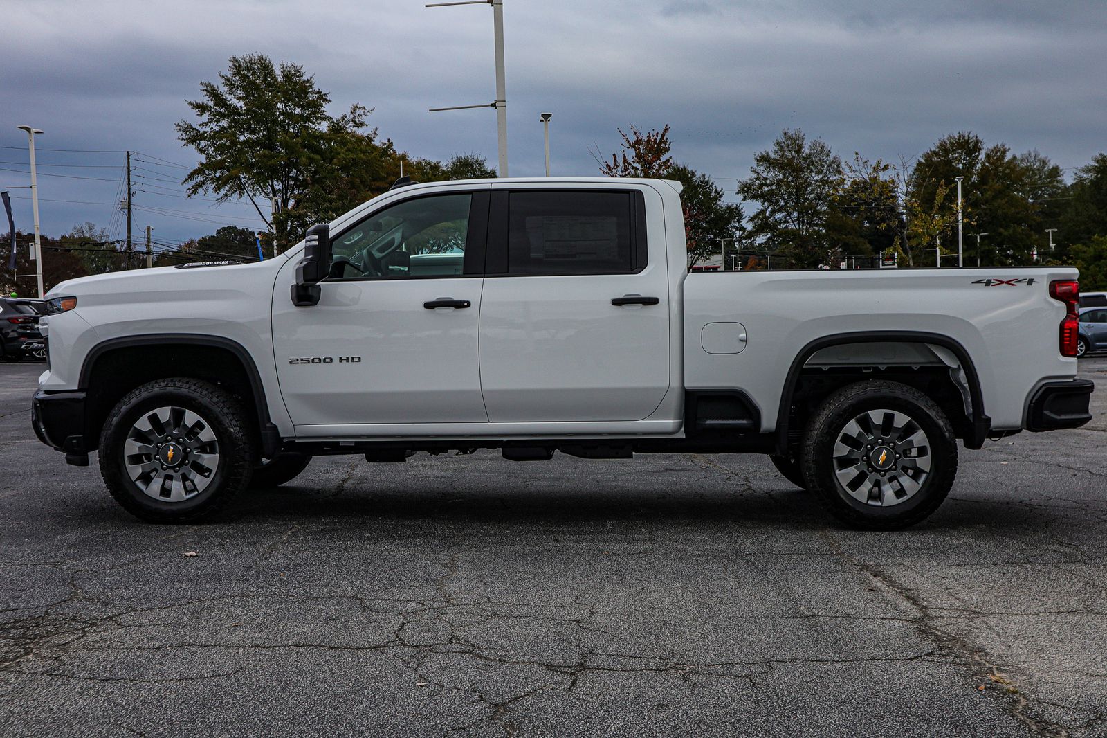 2025 Chevrolet Silverado 2500HD Custom 3