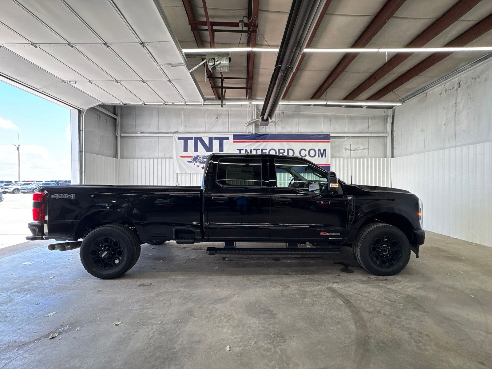 2026 Ford F-350SD Lariat 