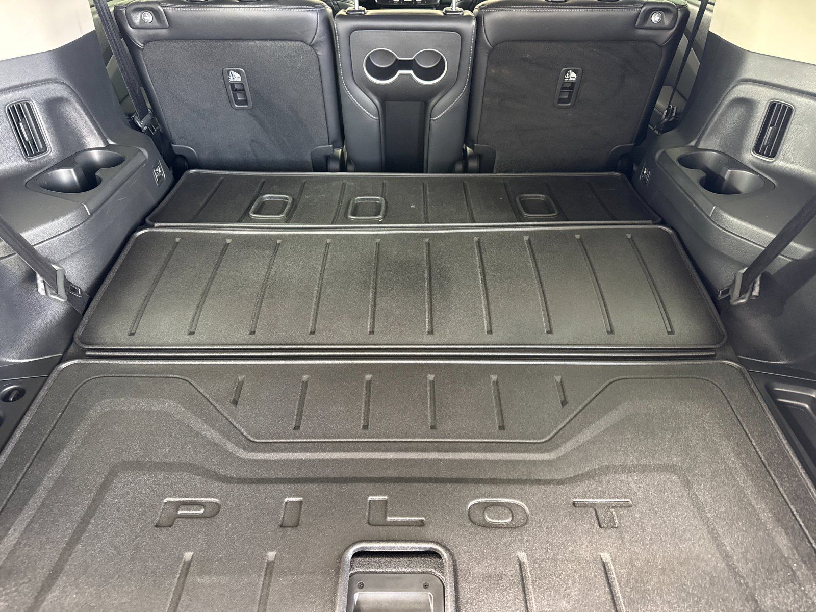2025 Honda Pilot EX-L — foto completa 16 de 28