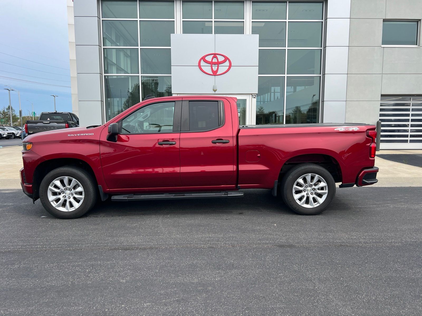 used 2019 Chevrolet Silverado 1500 car, priced at $24,555
