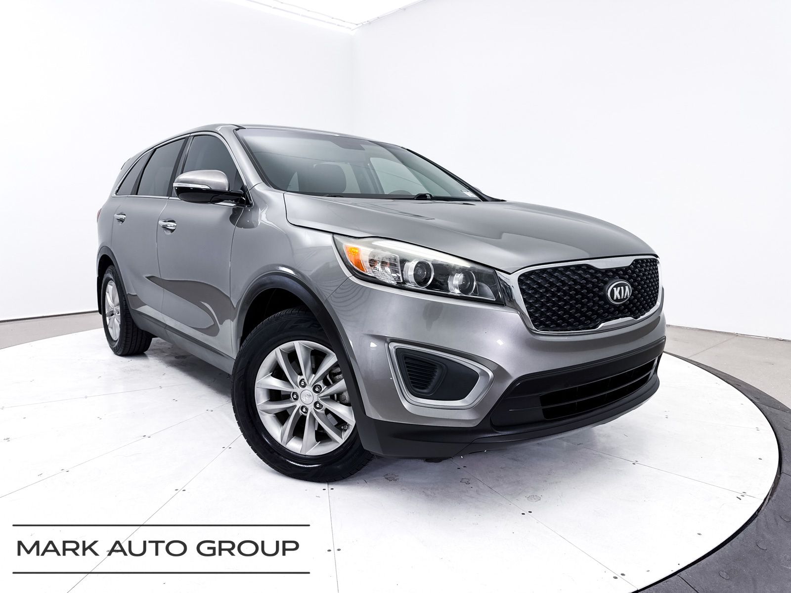 2016 Kia Sorento L