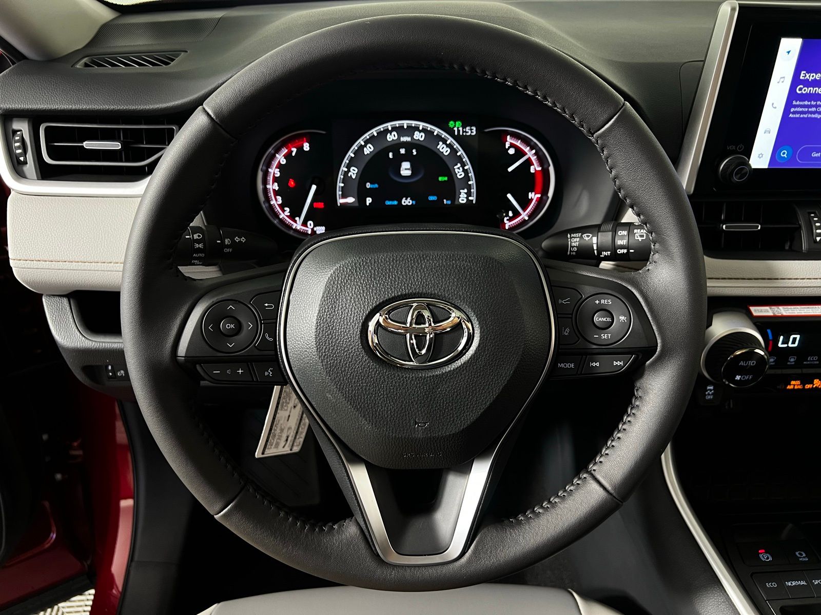2025 Toyota RAV4 XLE Premium 12