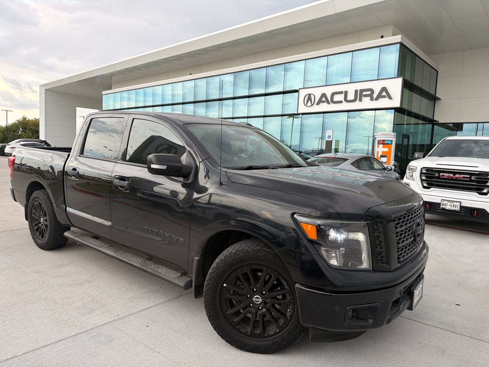 Gray (Magnetic Black Metallic) 2019 Nissan Titan Pickup Truck 4X2 7-Speed Automatic