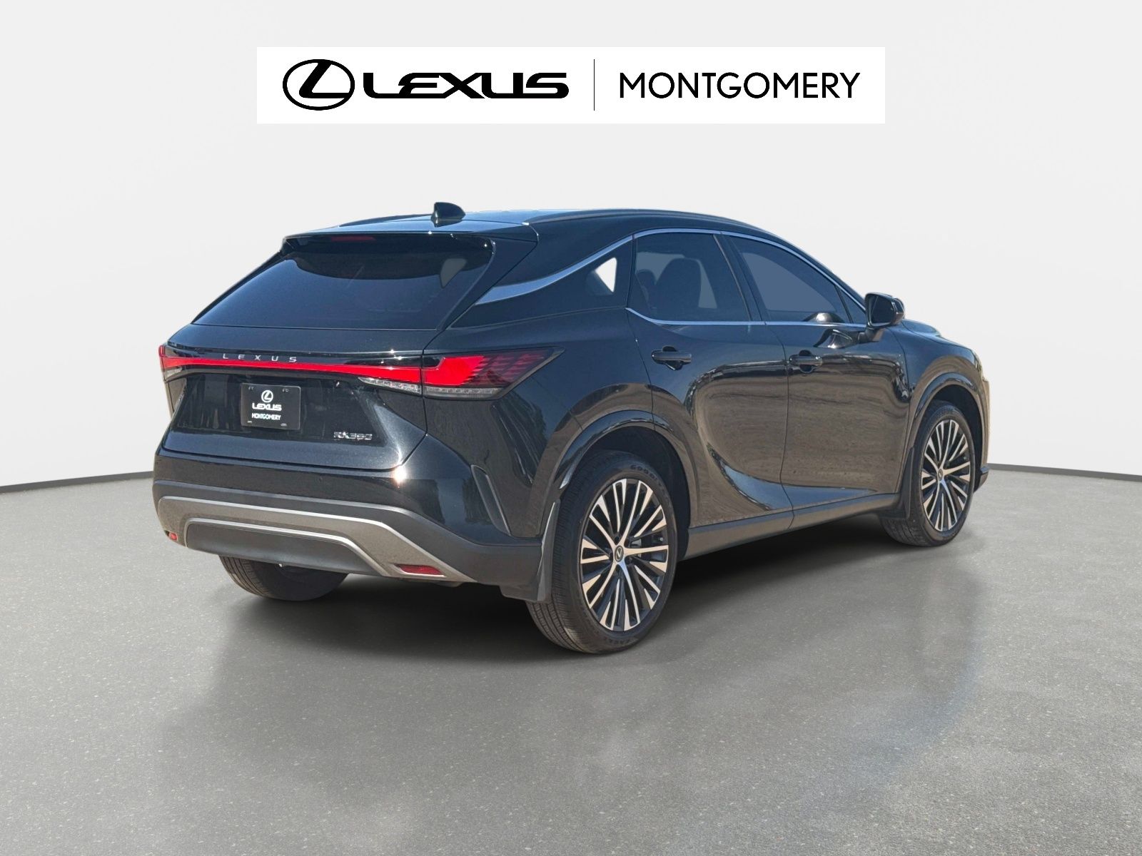 View vehicle photo 3