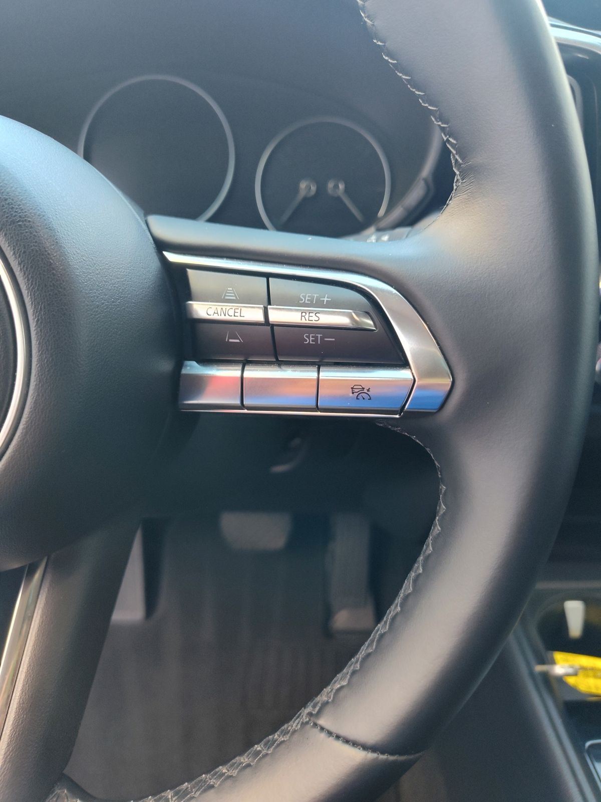 2025 Mazda CX-50 Premium Plus - Photo 11