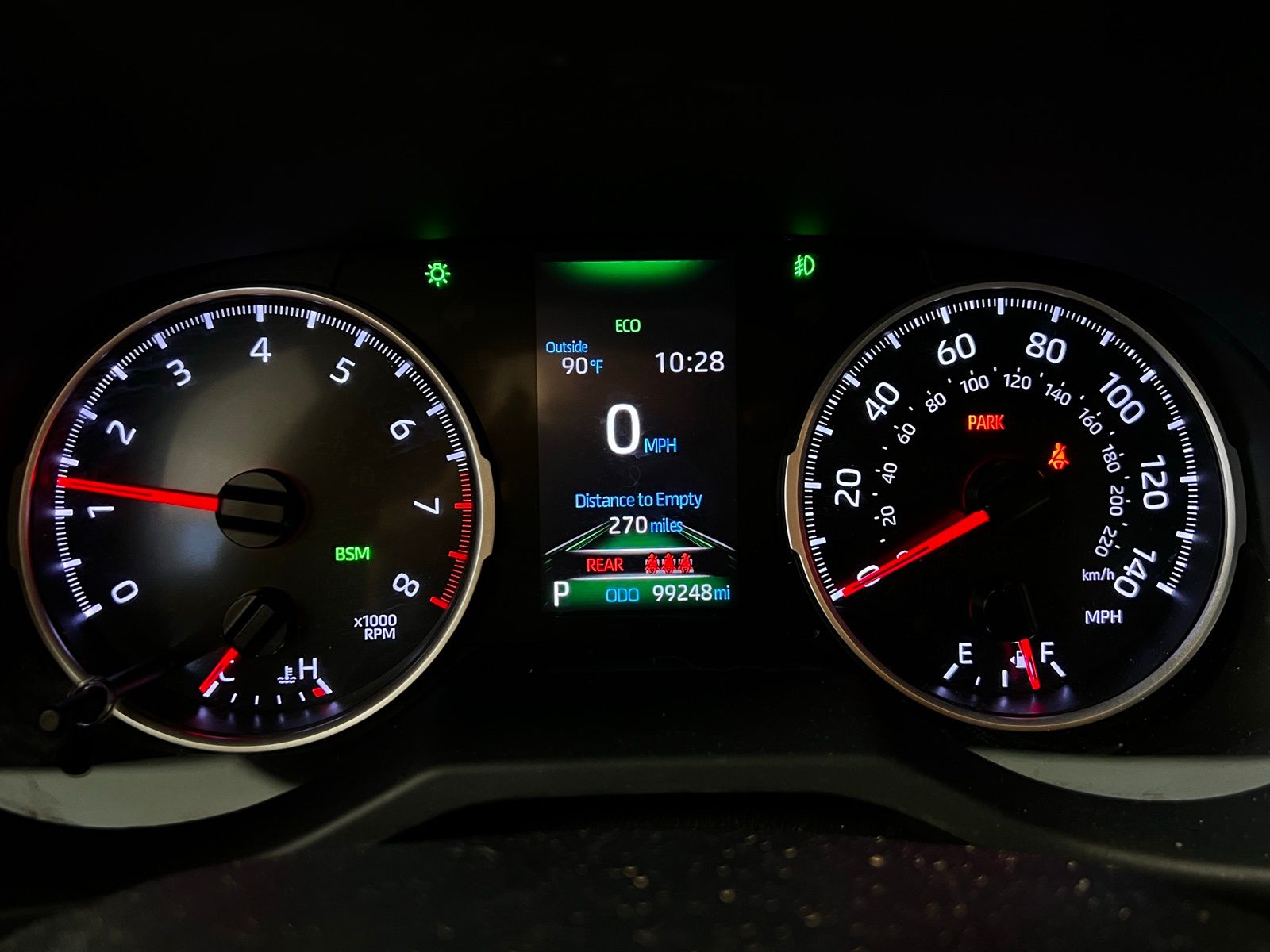 Thumbnail: 2021 Toyota RAV4 - 10