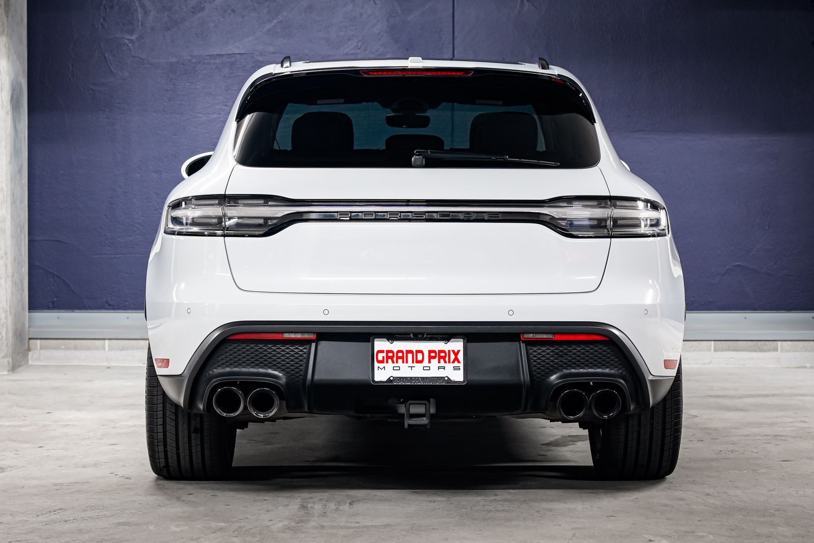 2024 Porsche Macan S — photo 4