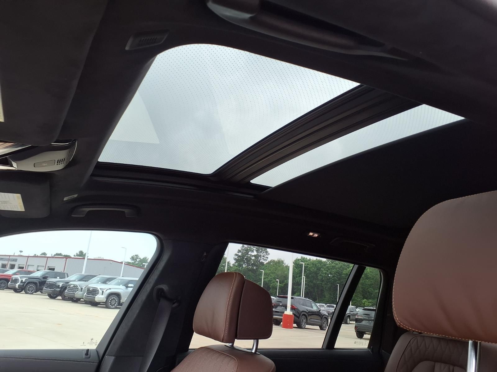 2024 BMW X7 M60i Green at Westside Lexus