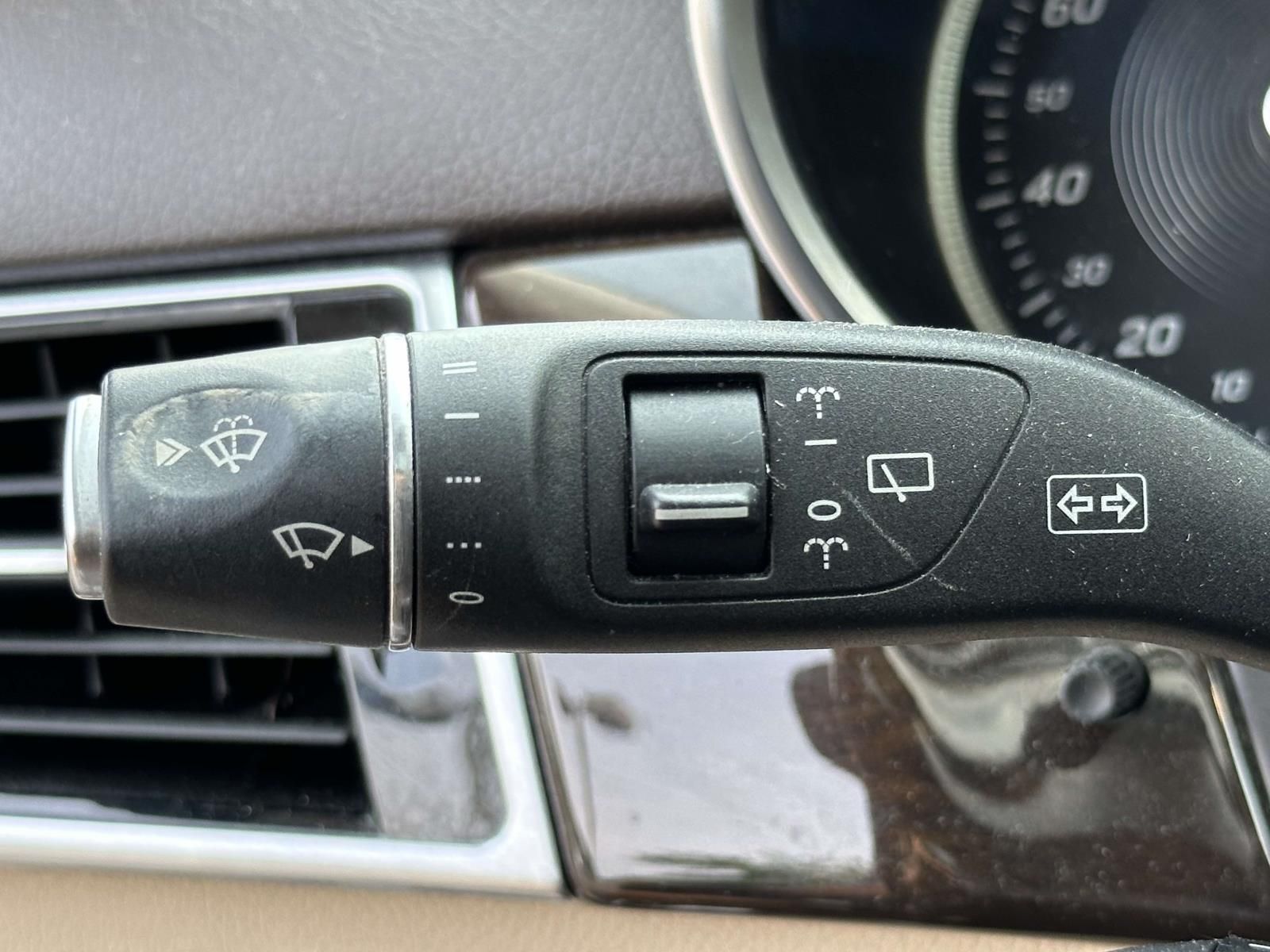 Used 2016 Blue Mercedes-Benz GLE 350 image 27