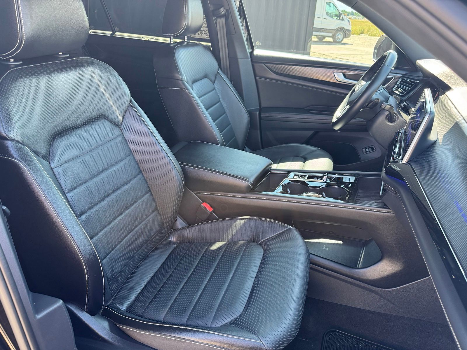 Used 2025 Volkswagen Atlas Cross Sport SUV