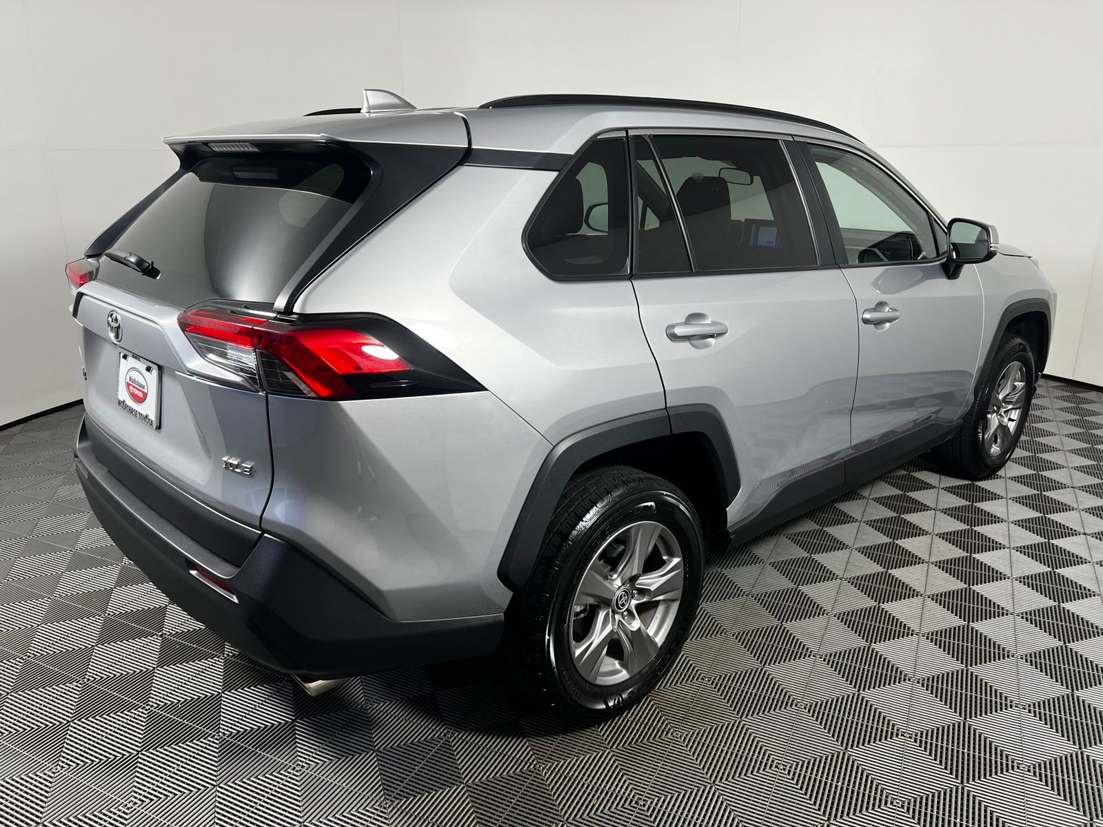 Thumbnail: 2025 Toyota RAV4 - 5