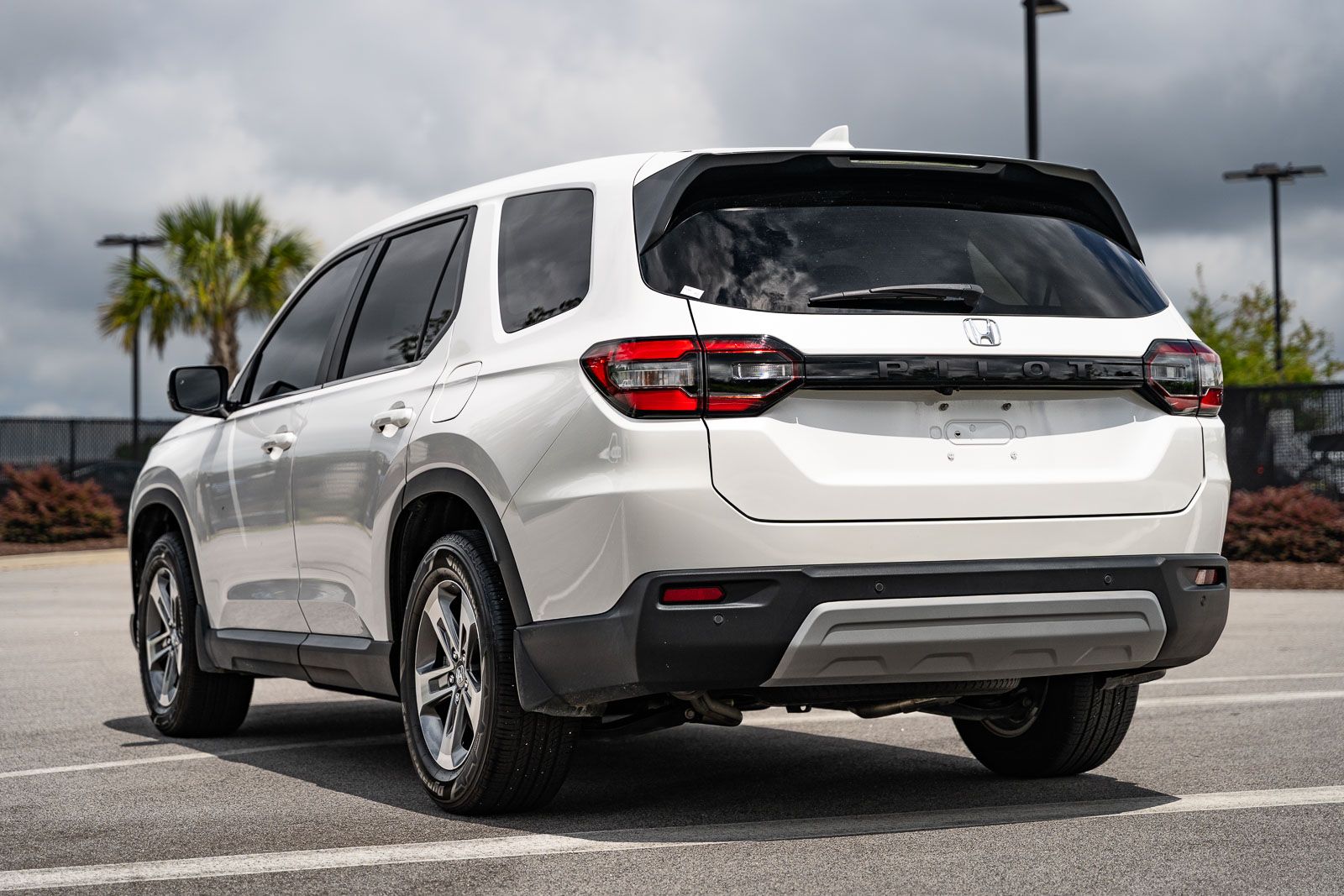 Used 2025 Honda Pilot SUV