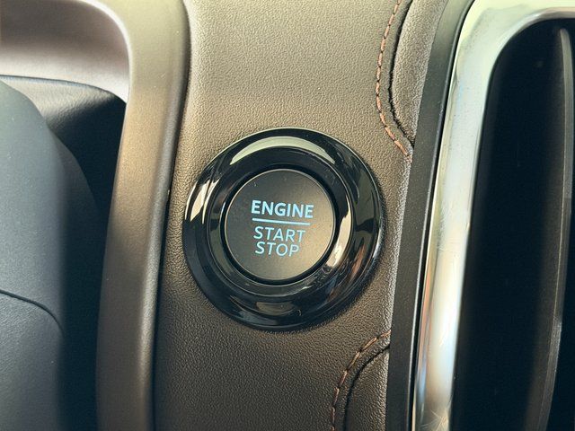 New 2027 Star White Metallic Tri-Coat Ford King Ranch image 33