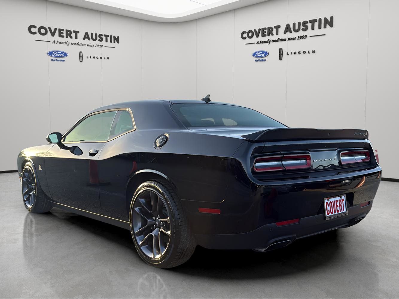 Used Car 2023 Dodge Challenger  R/t Scat Pack For Sale Under $50,000 In Austin, Texas
