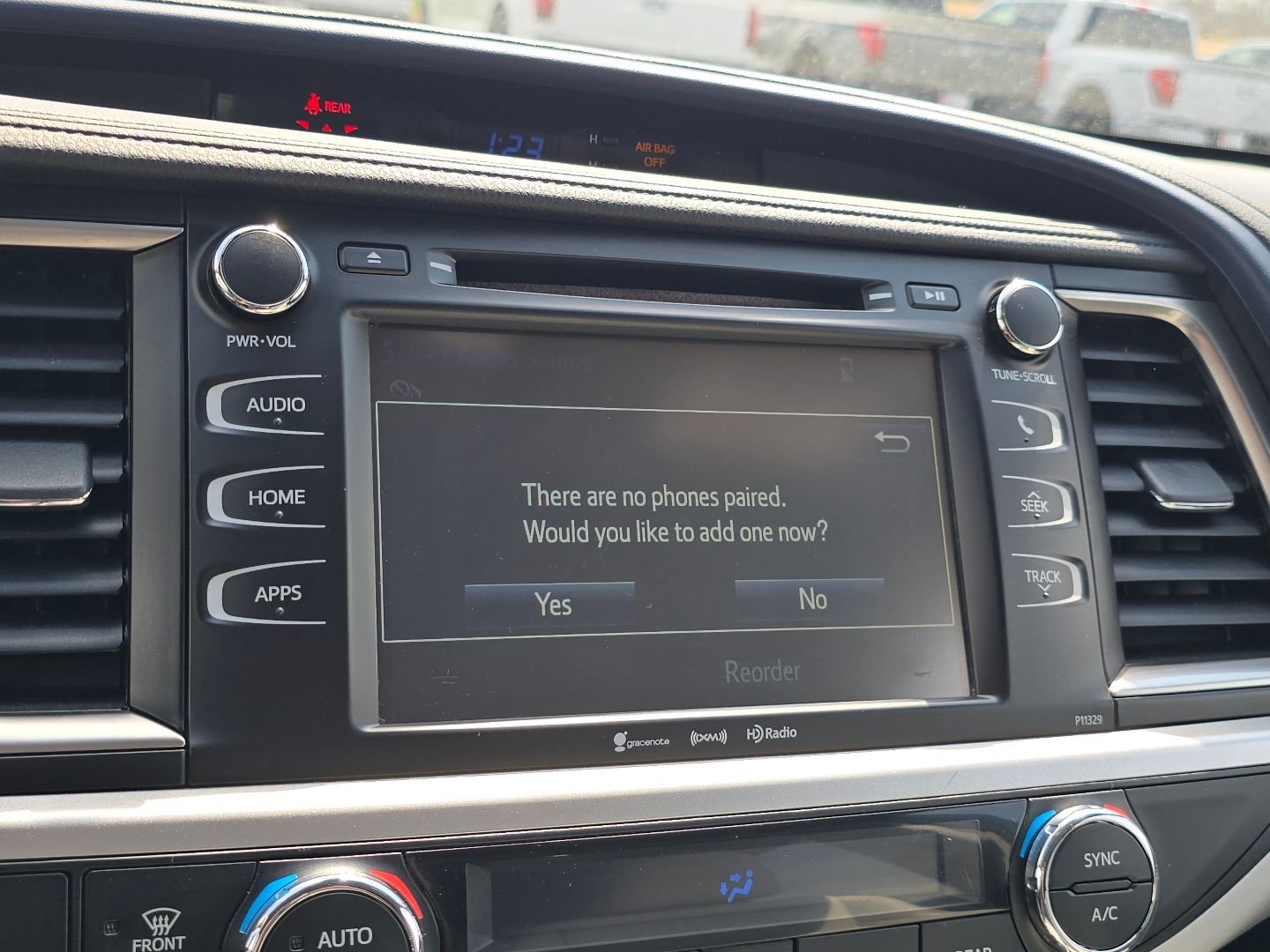 View vehicle photo 4