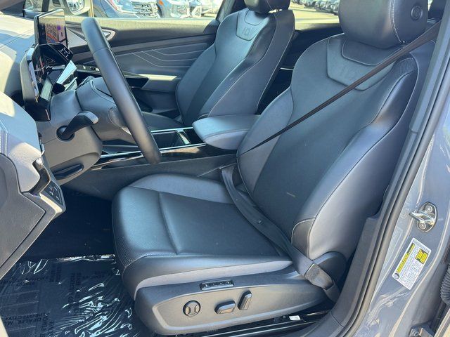 Used 2023 Gray Volkswagen Pro S image 8