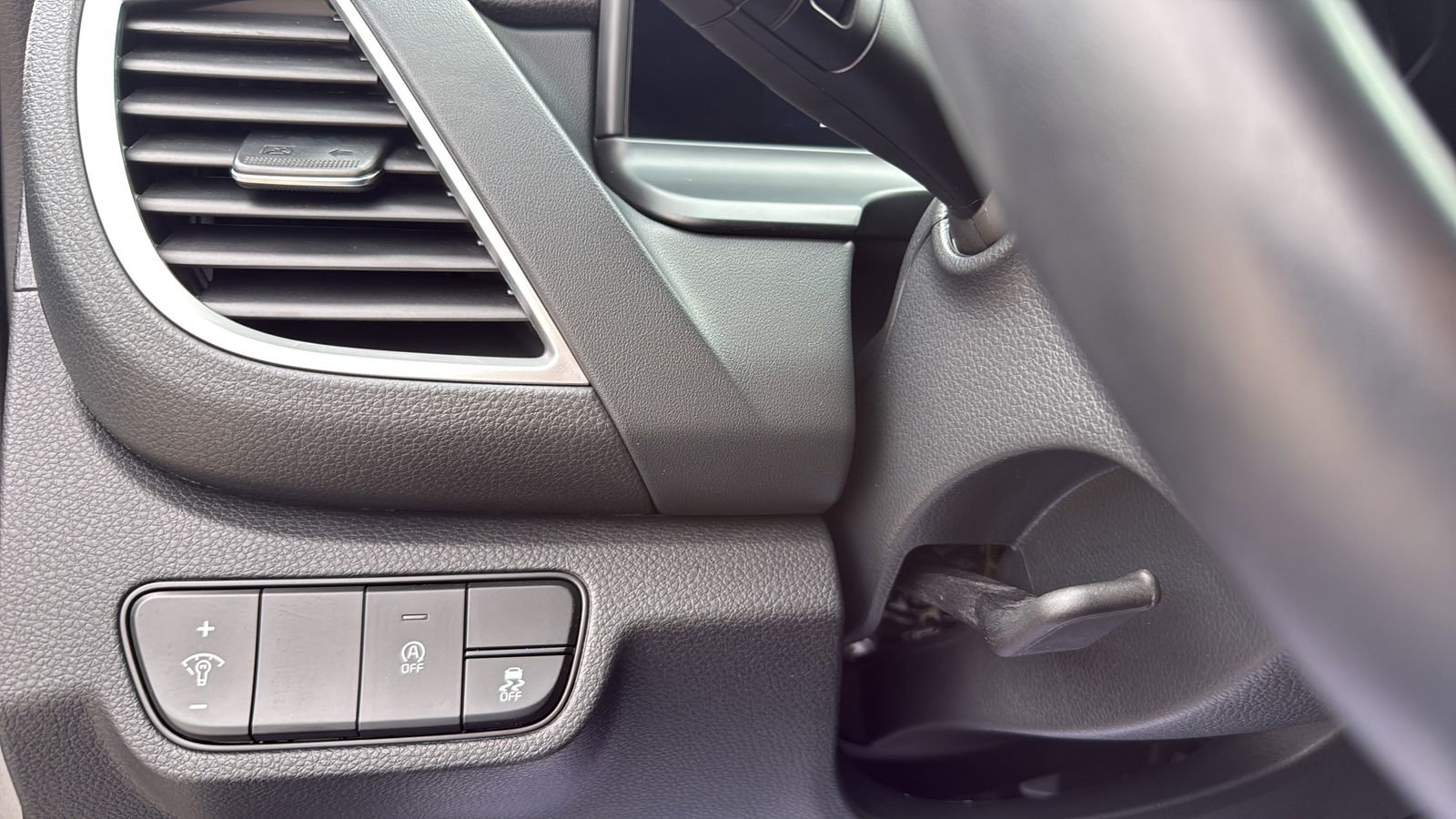 Used Car 2025 Kia Seltos  Ex For Sale Under $25,000 In Austin, Texas