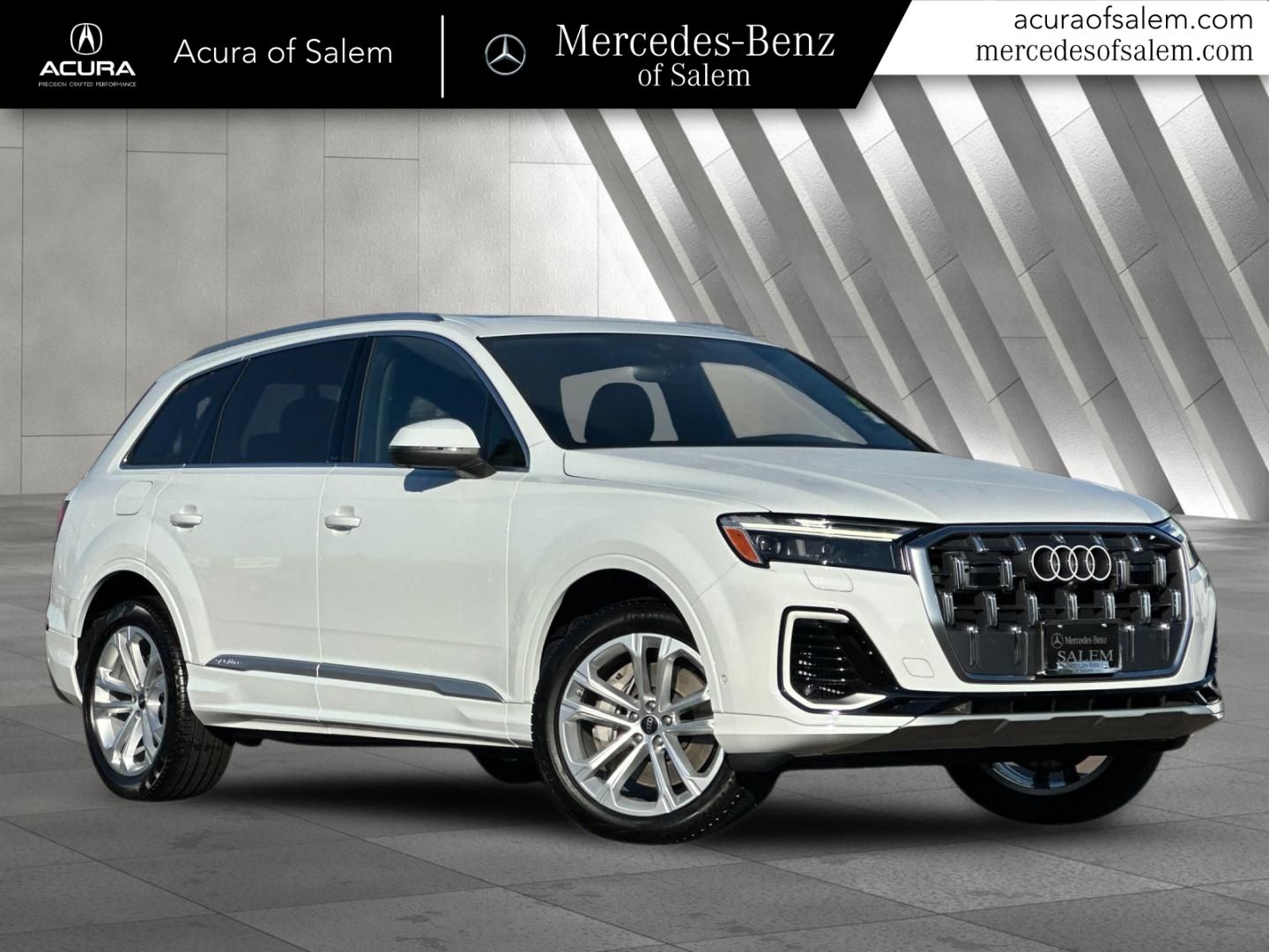 used 2025 Audi Q7 car, priced at $52,498