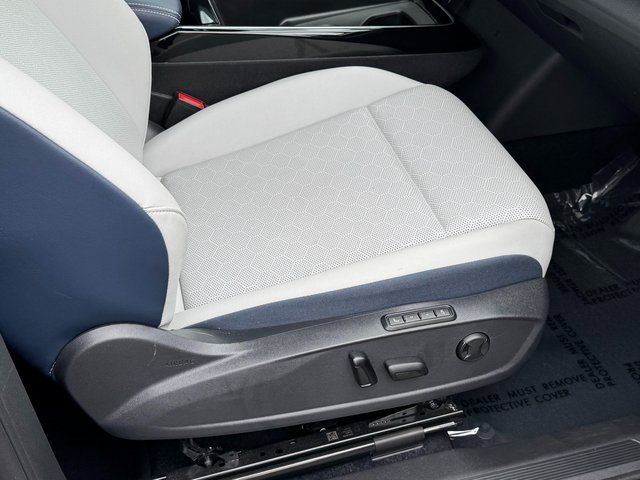 Used 2023 Blue Volkswagen Pro S image 29