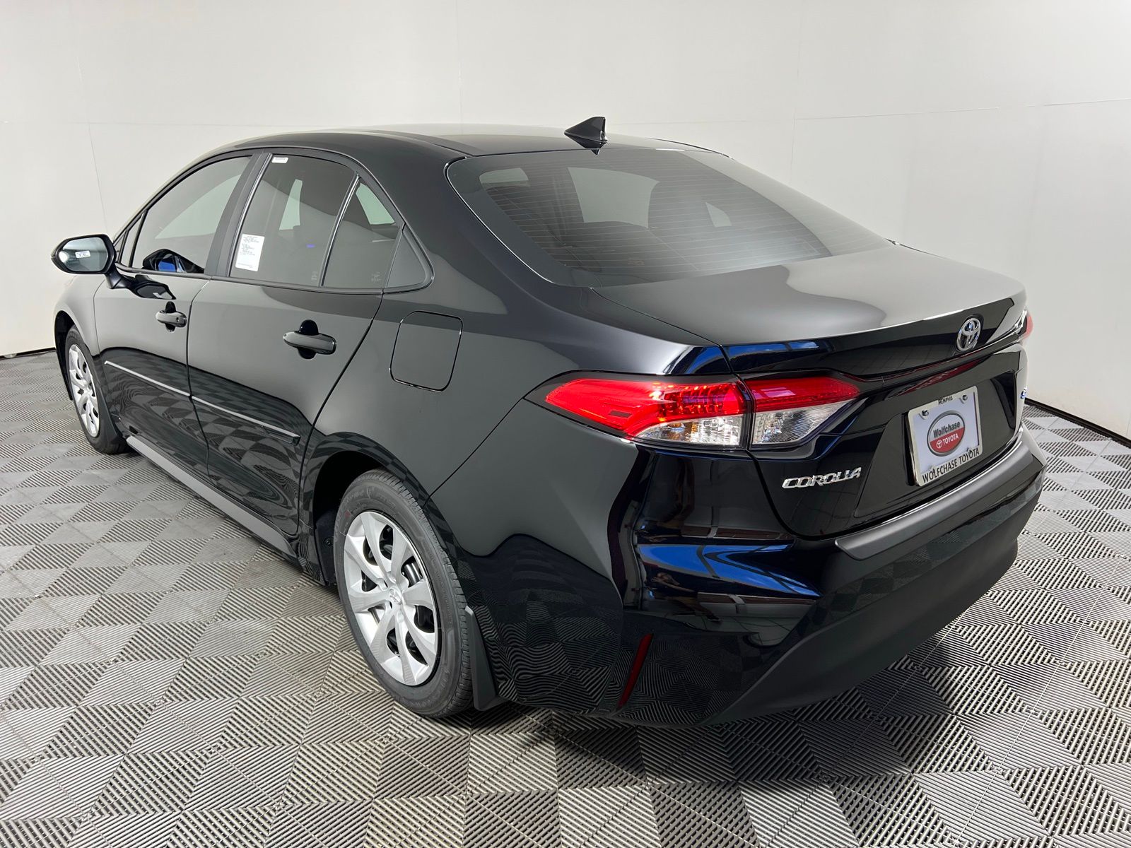 2025 Toyota Corolla LE 7