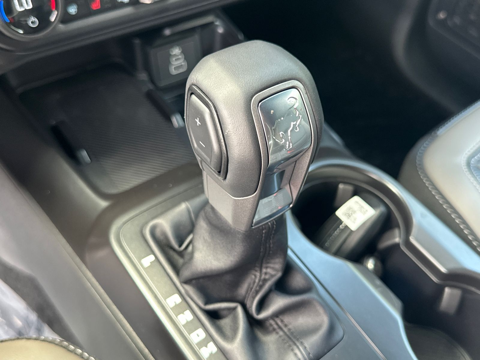 New 2026 Avalanche Gray Ford Outer Banks® image 32