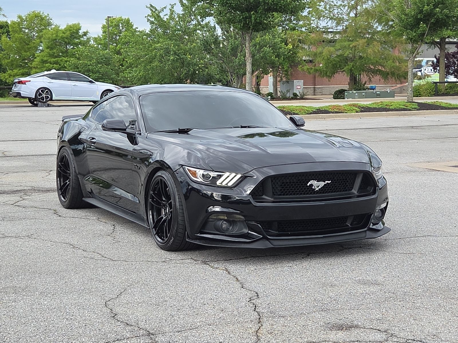 Shadow Black 2017 Ford Mustang Coupe Rear-Wheel Drive 6-Speed Manual