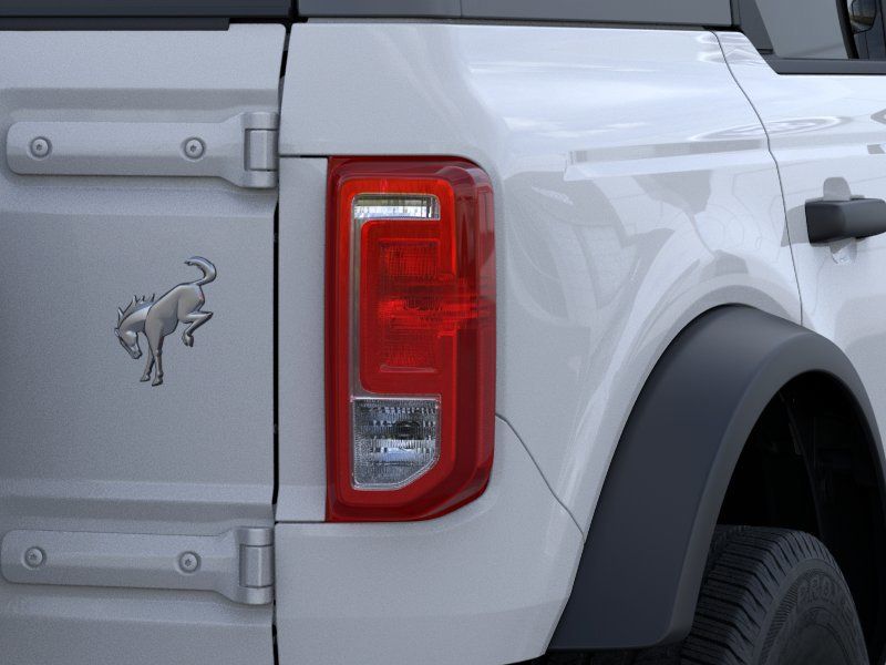 New 2025 Oxford White Ford Base image 23