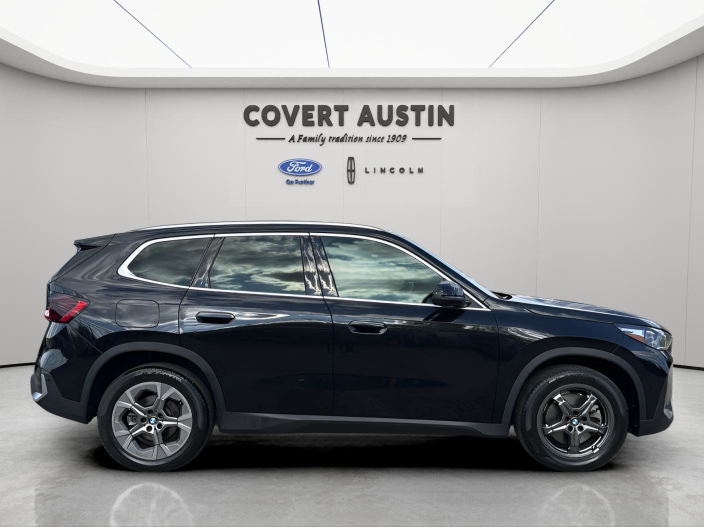 Used Car 2023 Bmw X1  Xdrive28i For Sale Under $40,000 In Austin, Texas