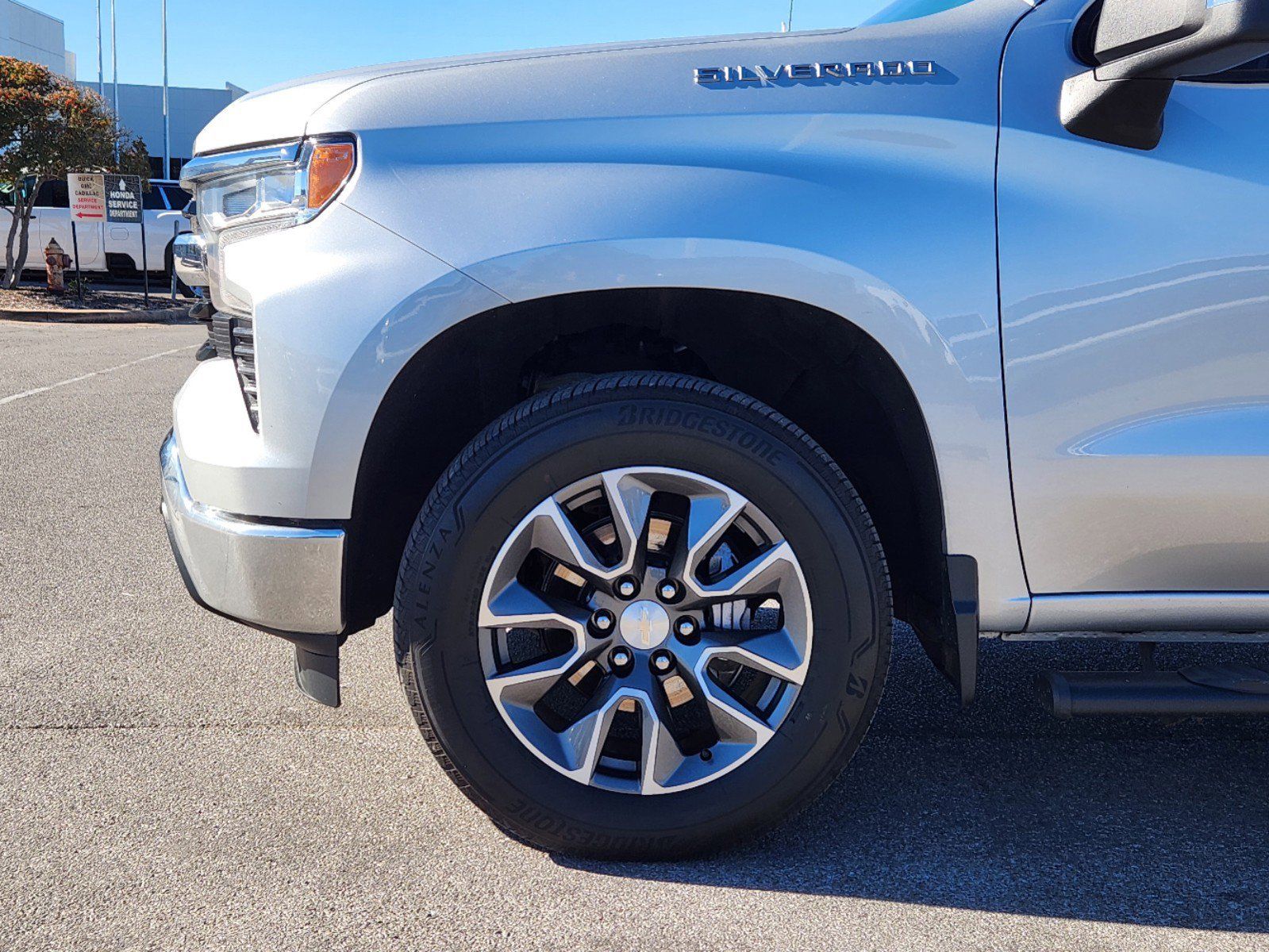 2022 Chevrolet Silverado 1500 LT 8