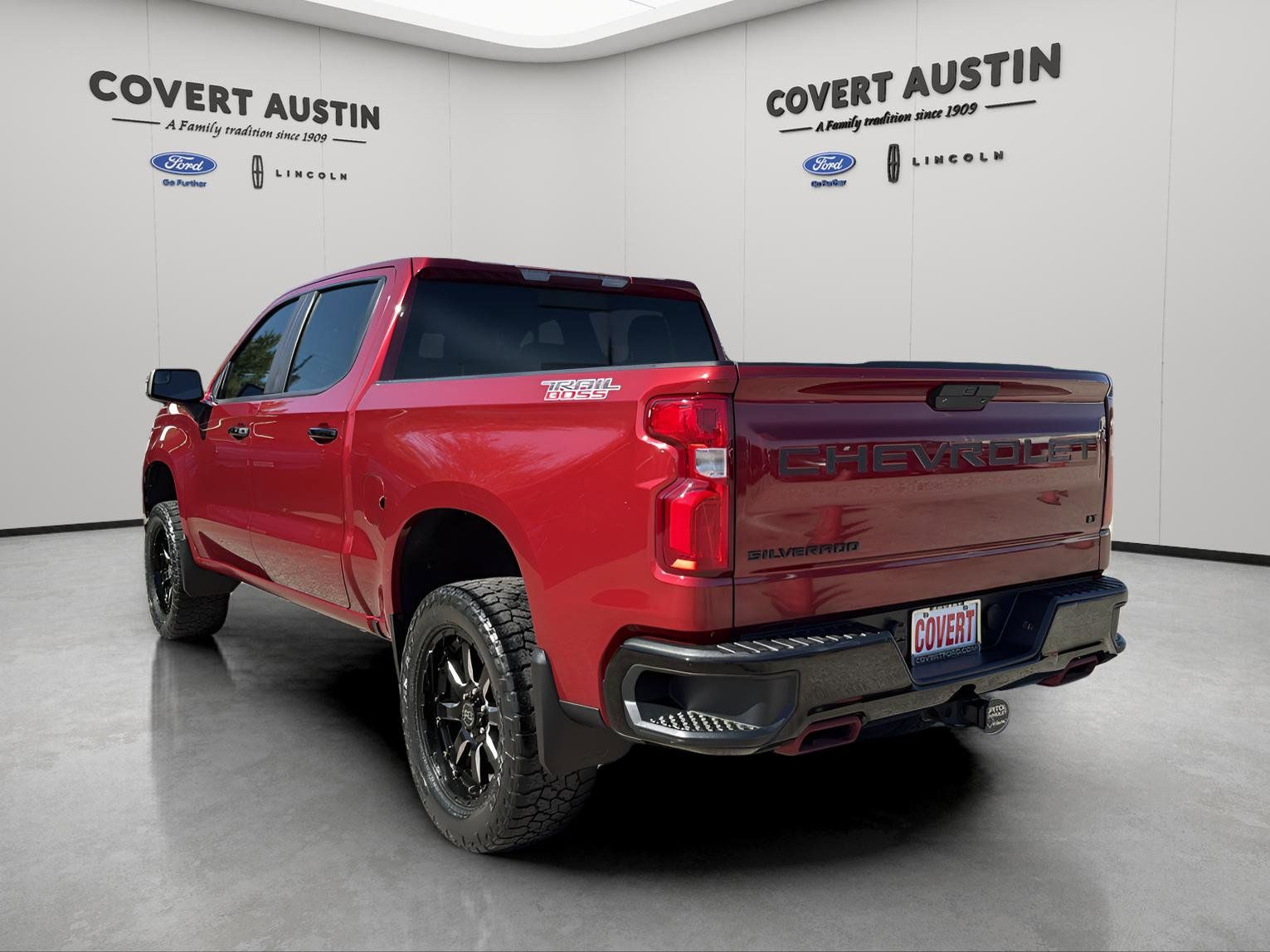 Used Car 2020 Chevrolet Silverado 1500  Lt Trail Boss For Sale Under $40,000 In Austin, Texas