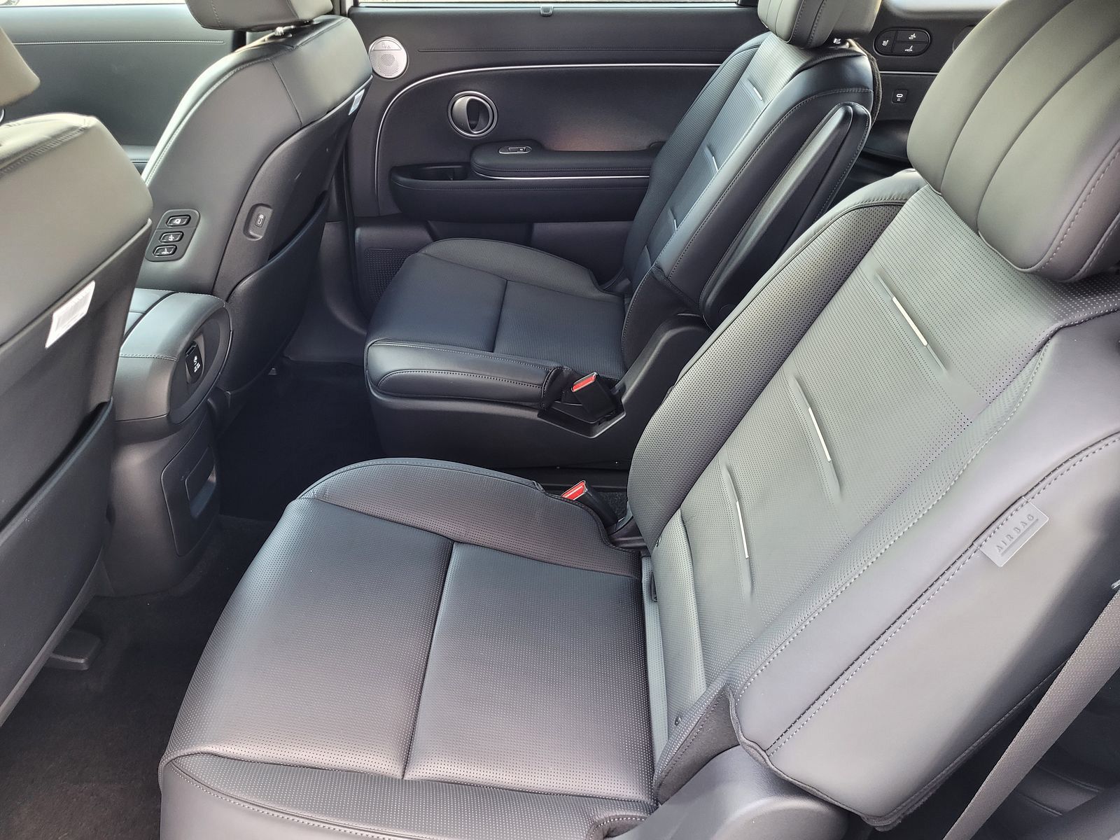 2026 Hyundai Palisade Calligraphy - Photo 8