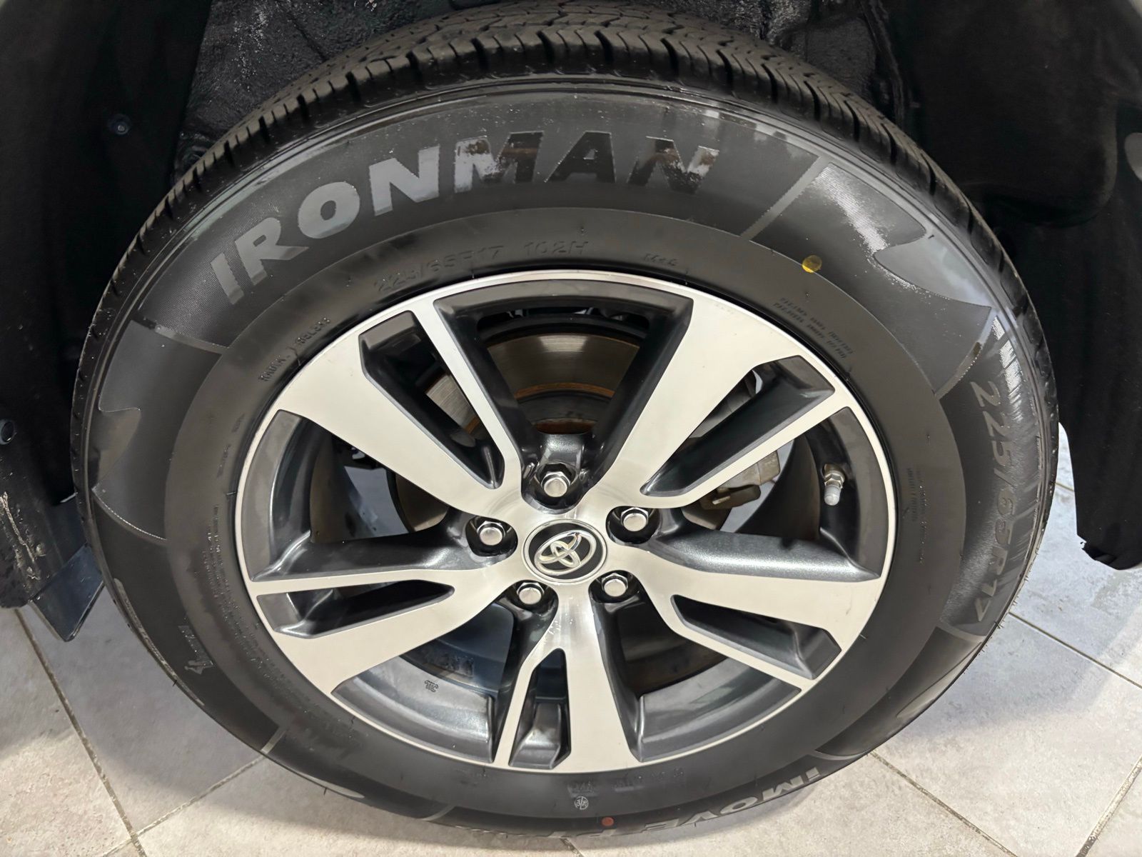 Used Car 2018 Toyota Rav4  For Sale Under $20,000 In Austin, Texas