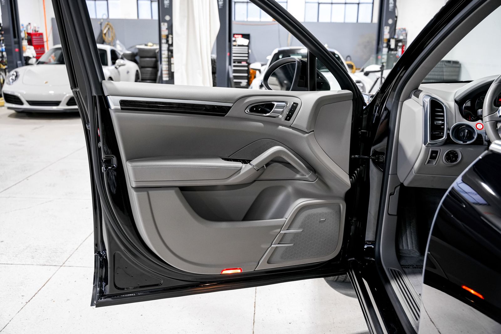 2013 Porsche Cayenne Diesel — photo 22