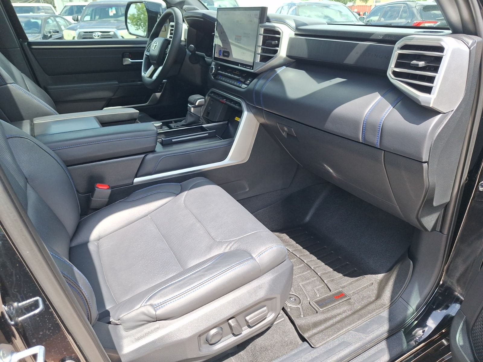 car-gallery-32