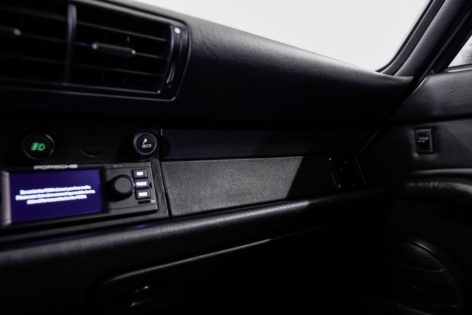 1998 Porsche 911 Carrera S — photo 16