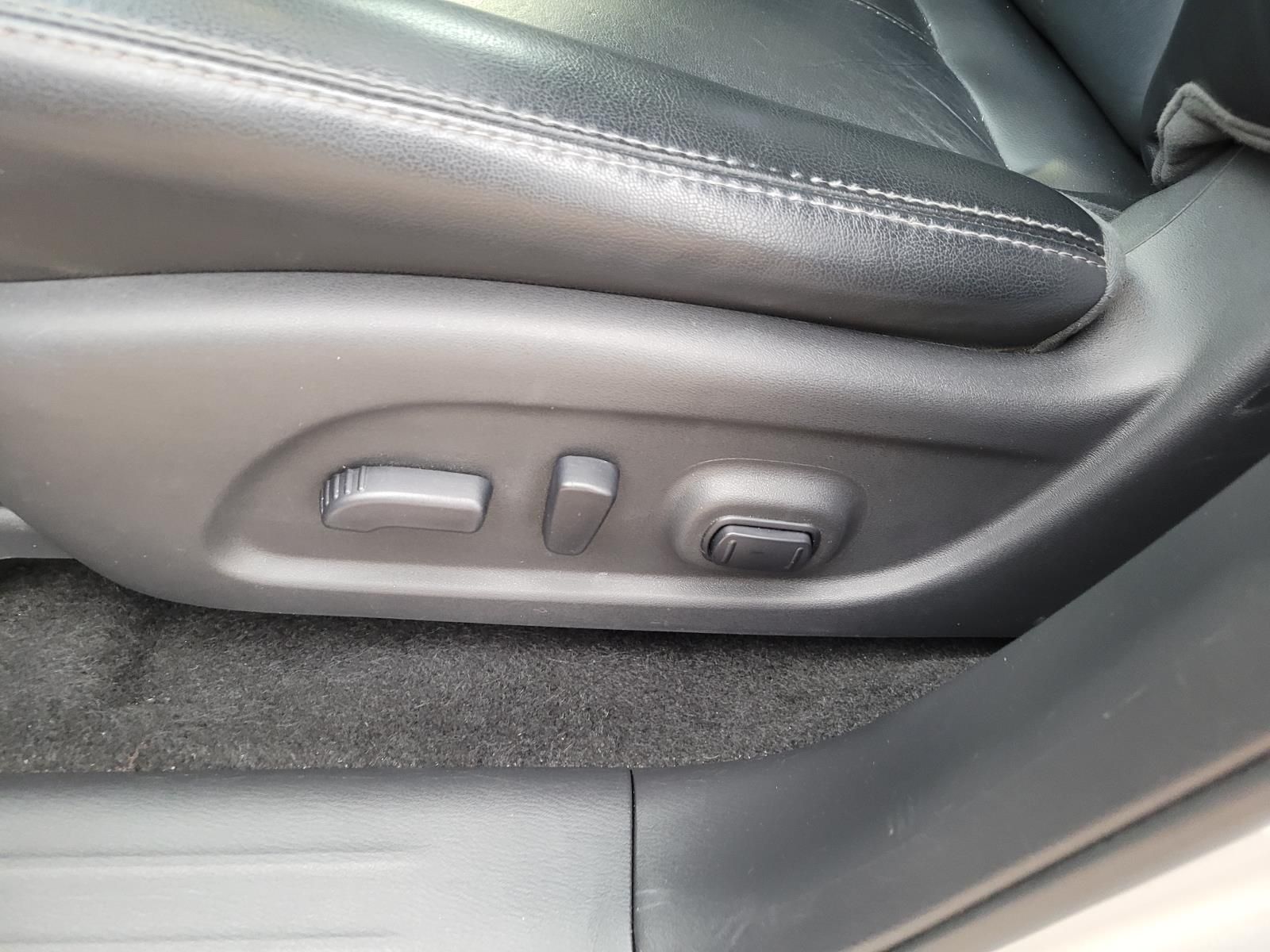 used 2015 Nissan Pathfinder car, priced at $11,500