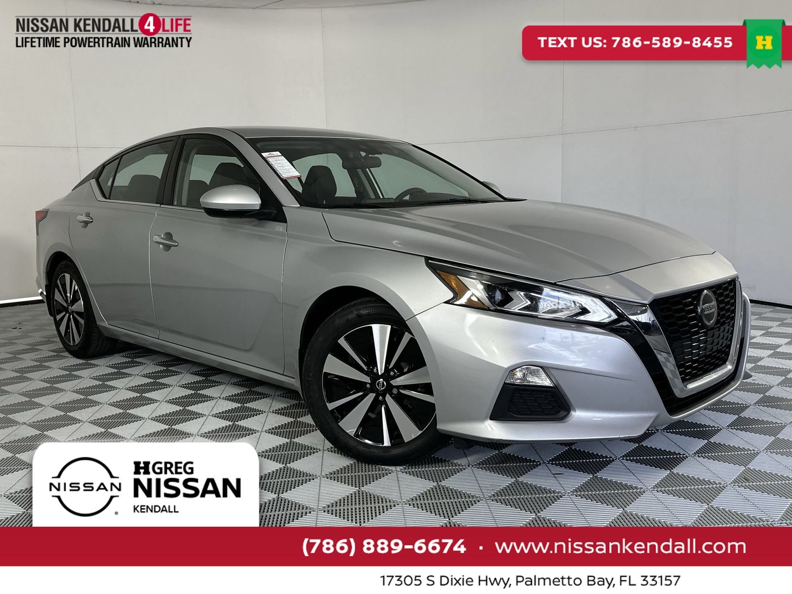 Brilliant Silver Metallic 2021 Nissan Altima 2.5 SV FWD Sedan Front-Wheel Drive Continuously Variable Transmission