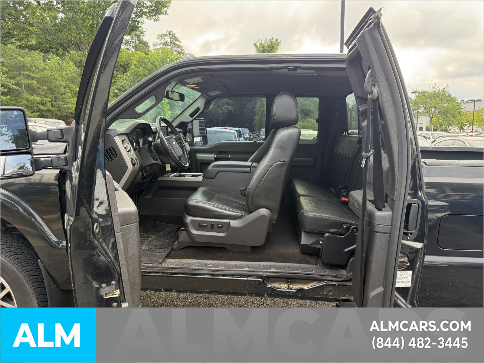 Used 2015 Black Ford Lariat image 10